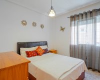 Resale - Apartamento - La Zenia