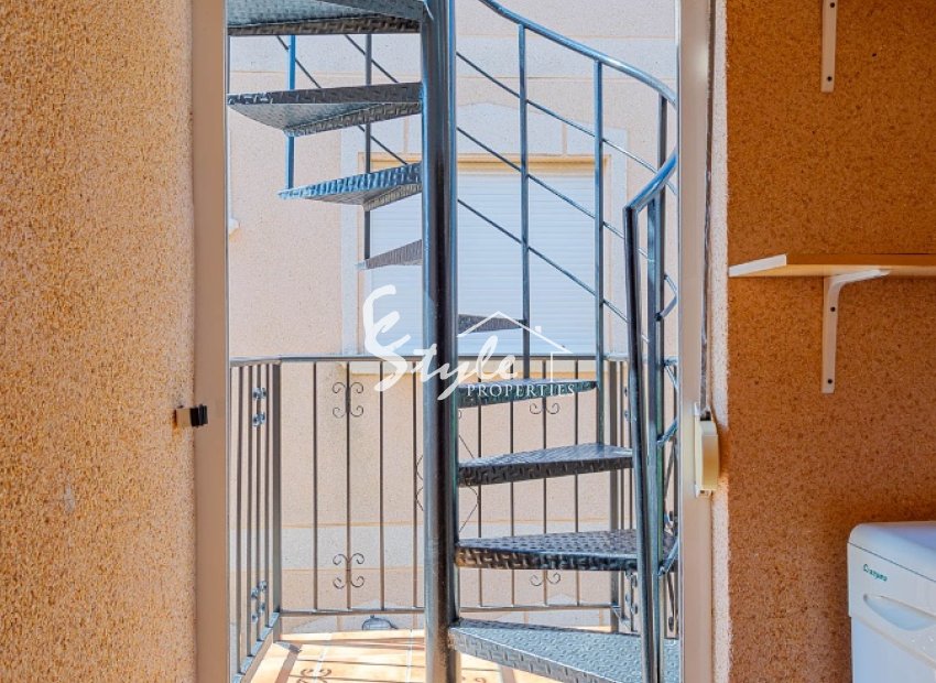 Resale - Apartamento - La Zenia