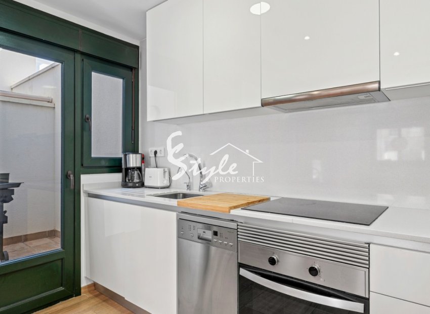 Resale - Apartamento - La Zenia