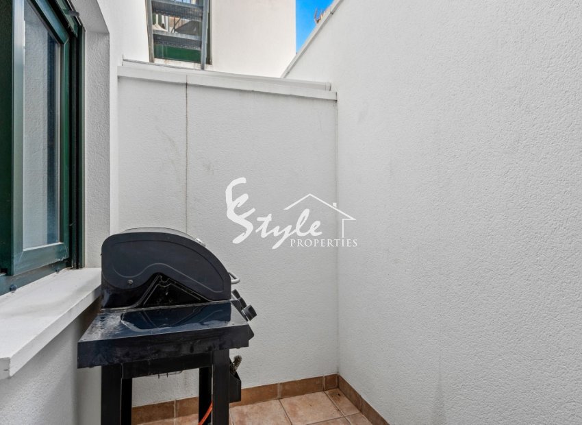 Resale - Apartamento - La Zenia
