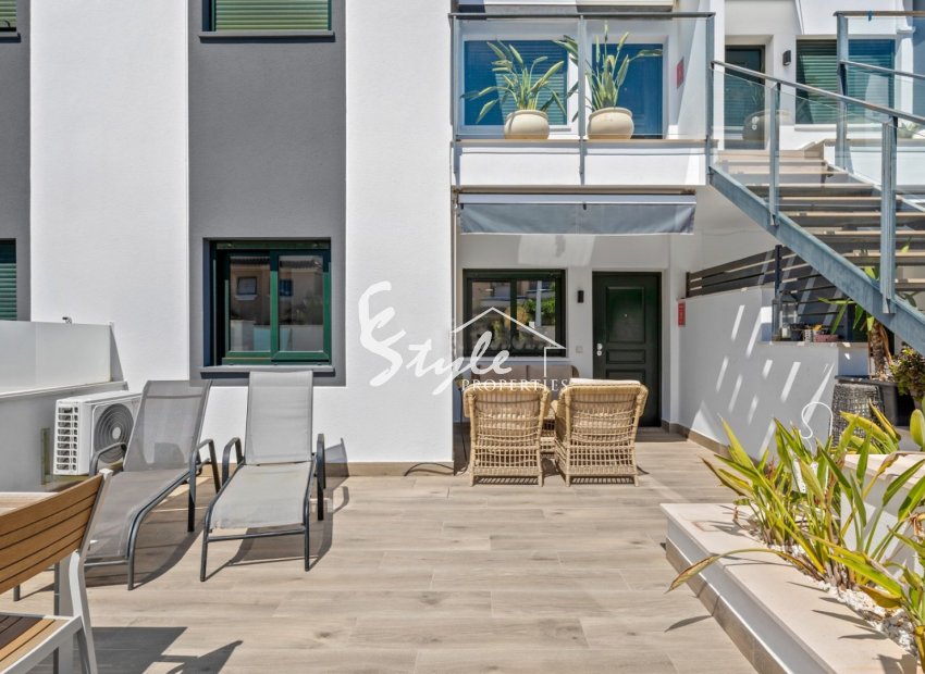 Resale - Apartamento - La Zenia
