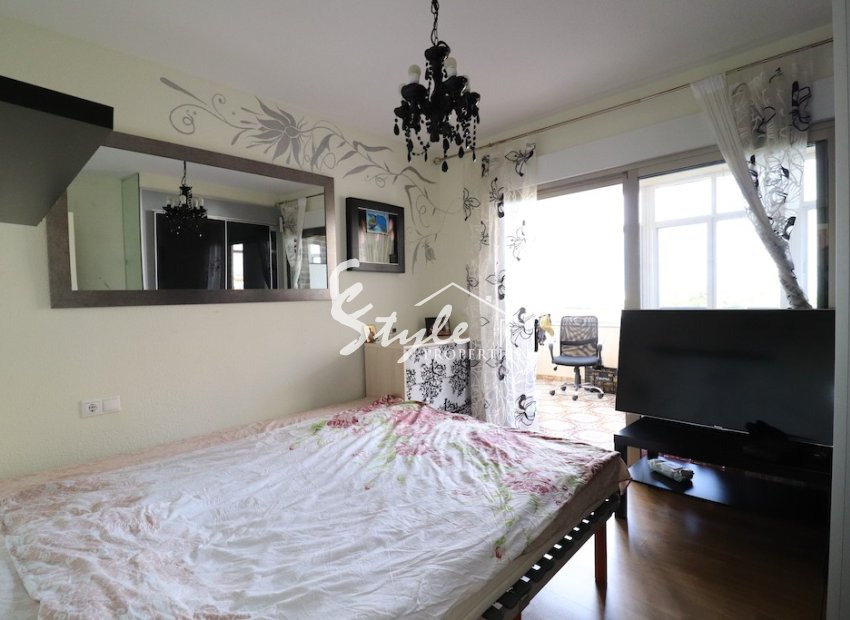 Resale - Apartamento - La Zenia