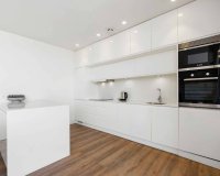 Resale - Apartamento - Las Colinas Golf