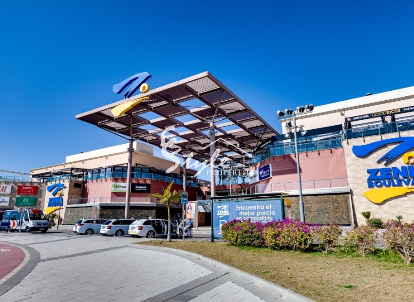 Resale - Apartamento - Las Colinas Golf