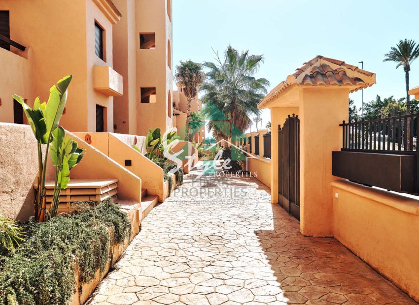 Resale - Apartamento - Los Alcazares