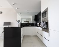 Resale - Apartamento - Los Altos