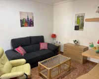 Resale - Apartamento - Los Altos