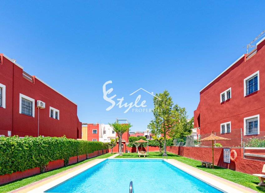 Resale - Apartamento - Los Altos
