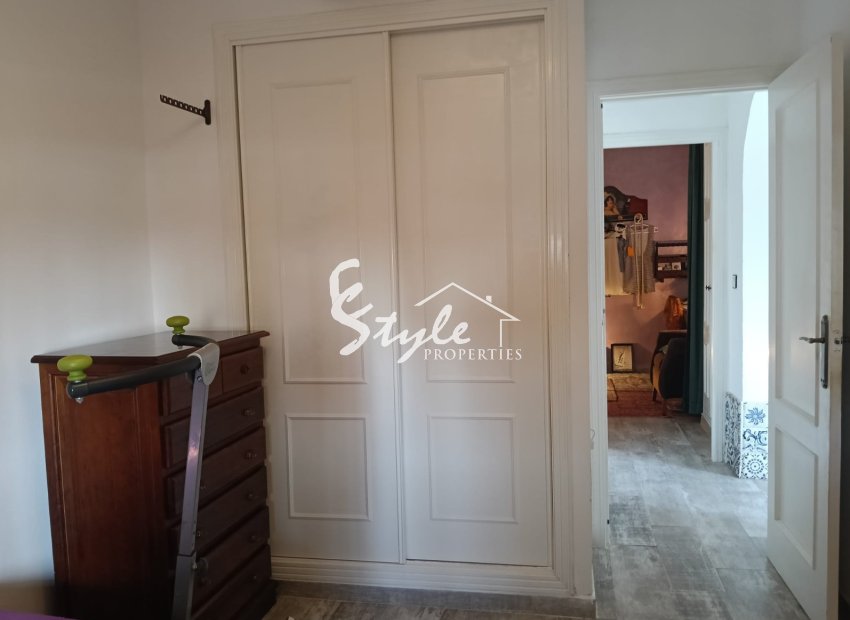 Resale - Apartamento - LOS MONTESINOS - La Herada