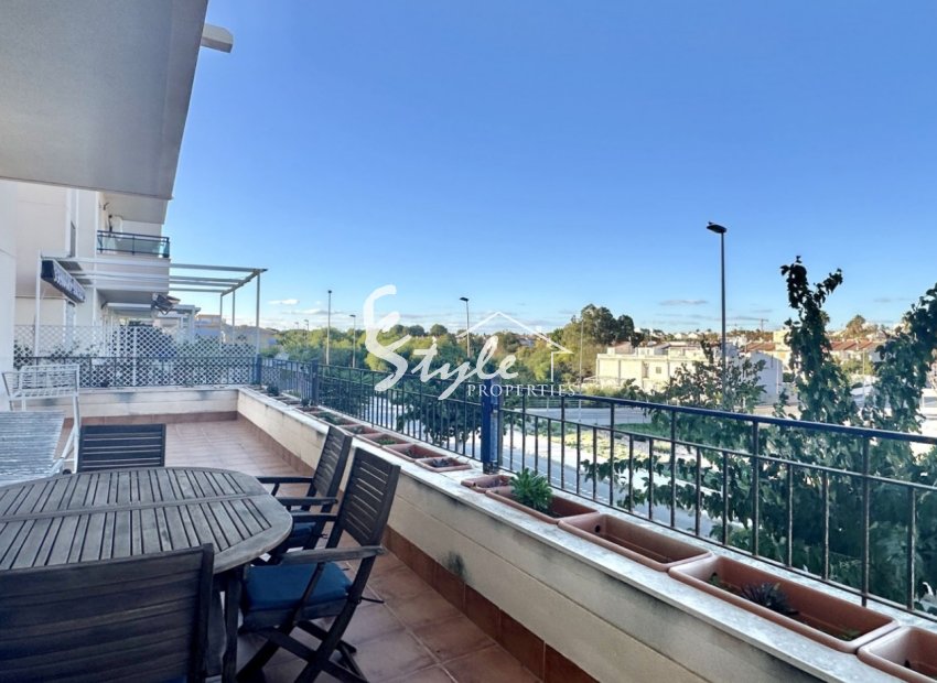 Resale - Apartamento - Mil Palmeras