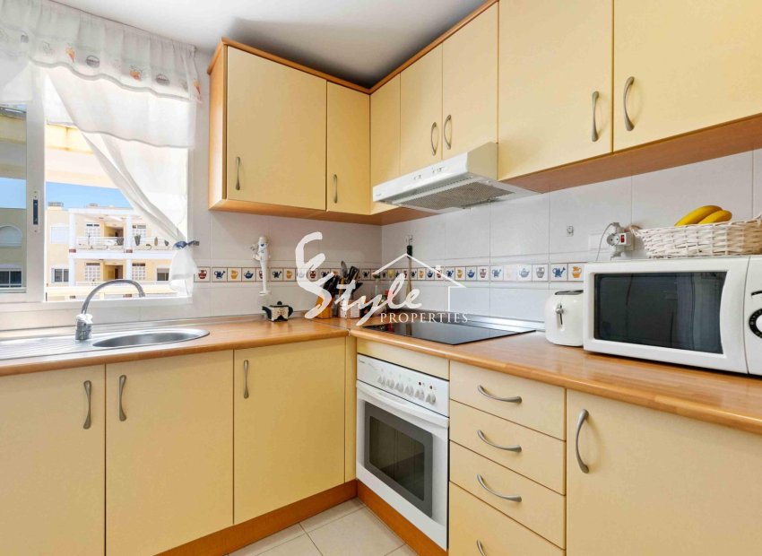 Resale - Apartamento - Orihuela-Costa - Campoamor