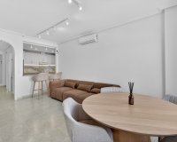 Resale - Apartamento - Orihuela-Costa - Campoamor