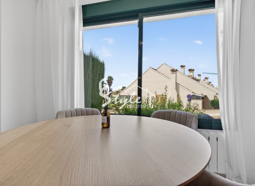 Resale - Apartamento - Orihuela-Costa - Campoamor