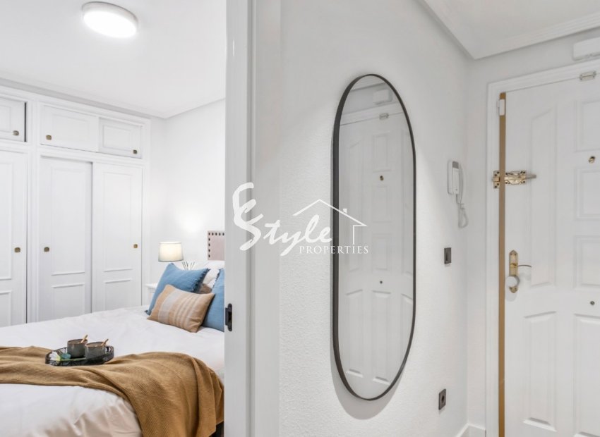 Resale - Apartamento - Orihuela-Costa - La Florida