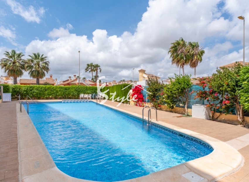 Resale - Apartamento - Orihuela-Costa - La Florida