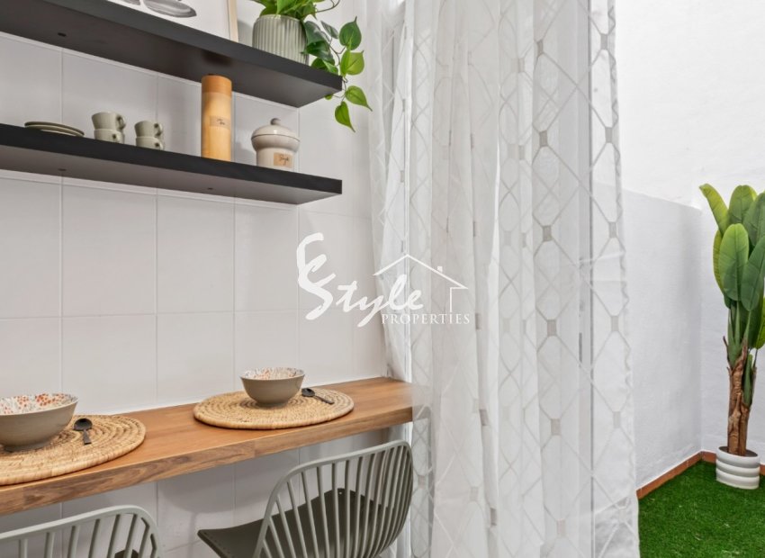 Resale - Apartamento - Orihuela-Costa - La Florida