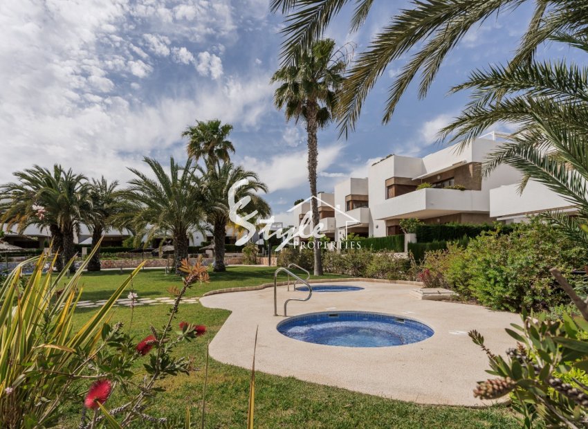 Resale - Apartamento - Orihuela-Costa - La Zenia