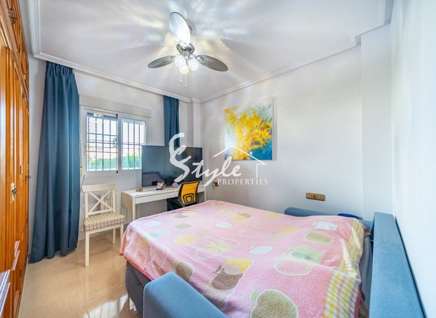 Resale - Apartamento - Orihuela Costa  - Lomas de Cabo Roig