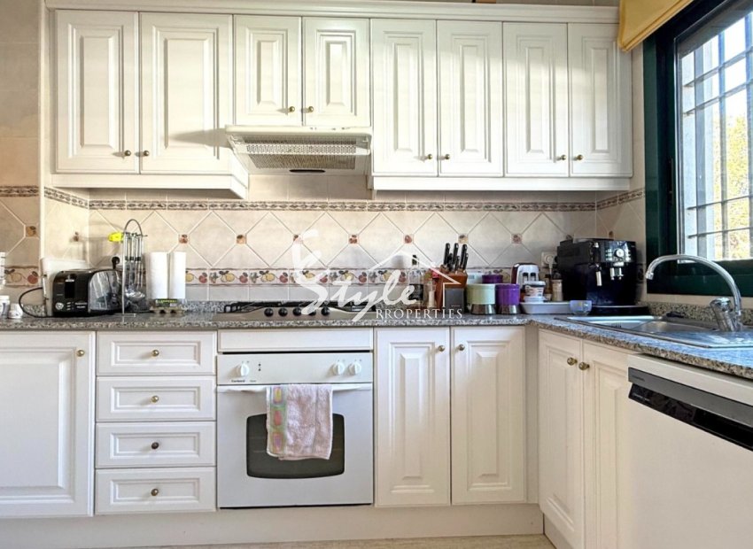 Resale - Apartamento - Orihuela-Costa - Lomas de Campoamor