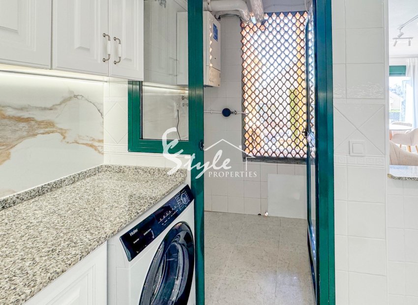 Resale - Apartamento - Orihuela-Costa - Lomas de Campoamor