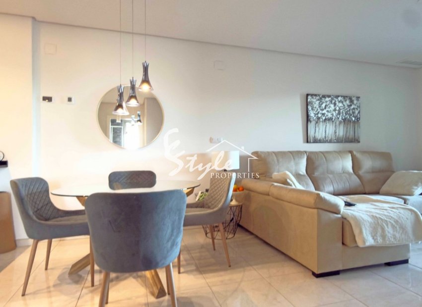 Resale - Apartamento - Orihuela-Costa - Los Dolses