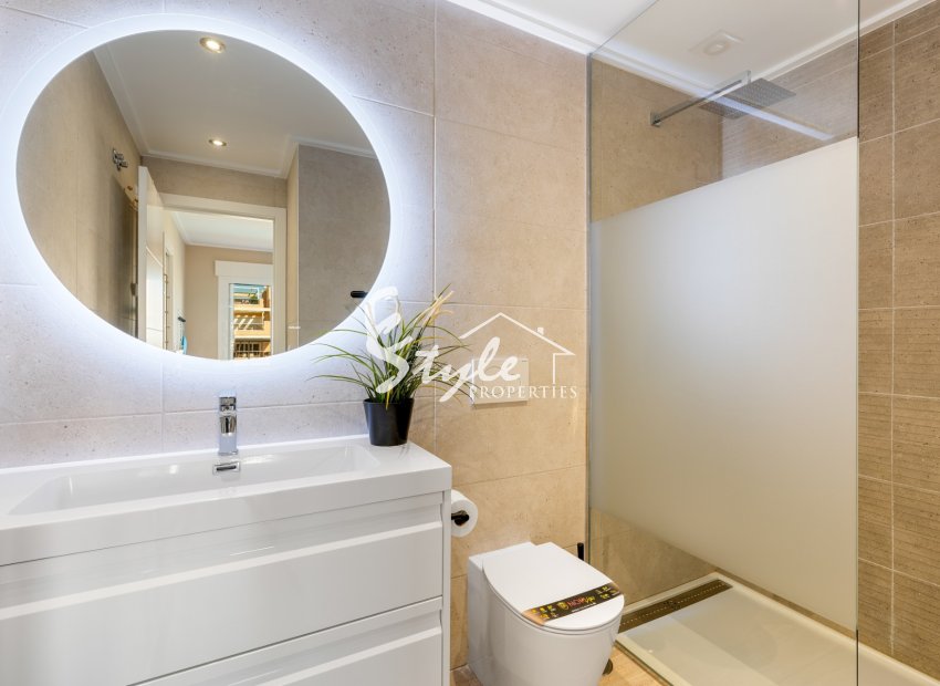 Resale - Apartamento - Orihuela-Costa - Los Dolses