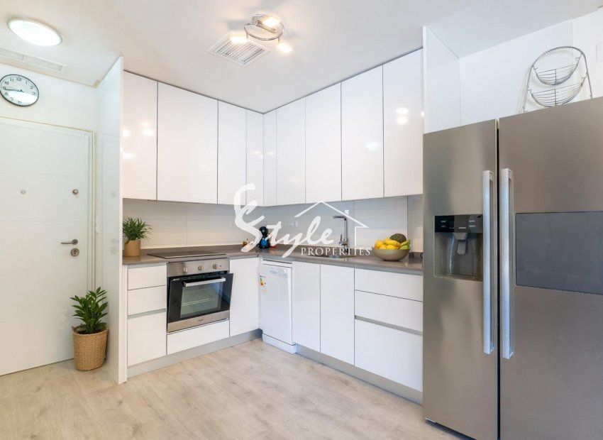 Resale - Apartamento - Orihuela-Costa - Los Dolses