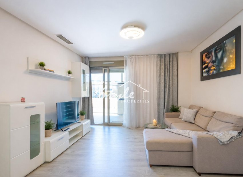 Resale - Apartamento - Orihuela-Costa - Los Dolses