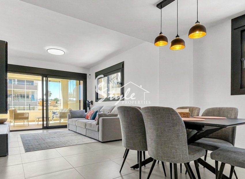 Resale - Apartamento - Orihuela-Costa - Los Dolses