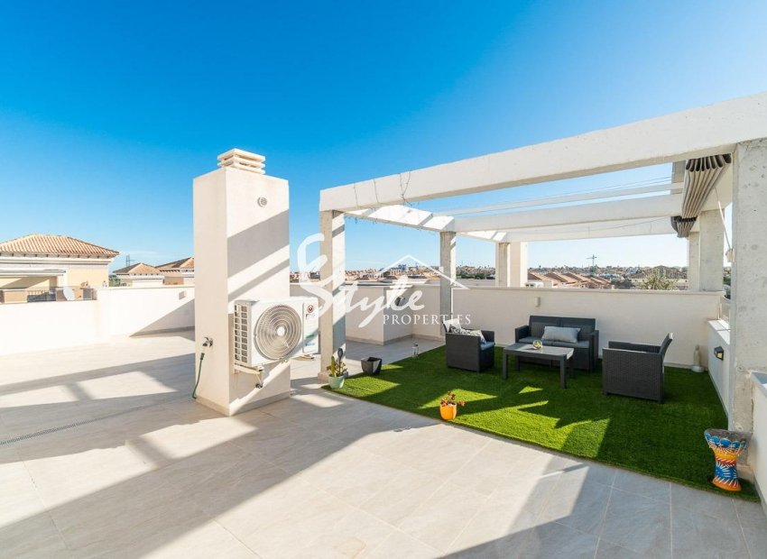 Resale - Apartamento - Orihuela-Costa - PAU 26