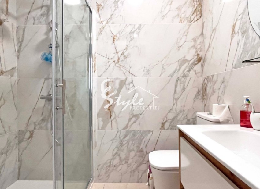 Resale - Apartamento - Orihuela-Costa - Playa Flamenca