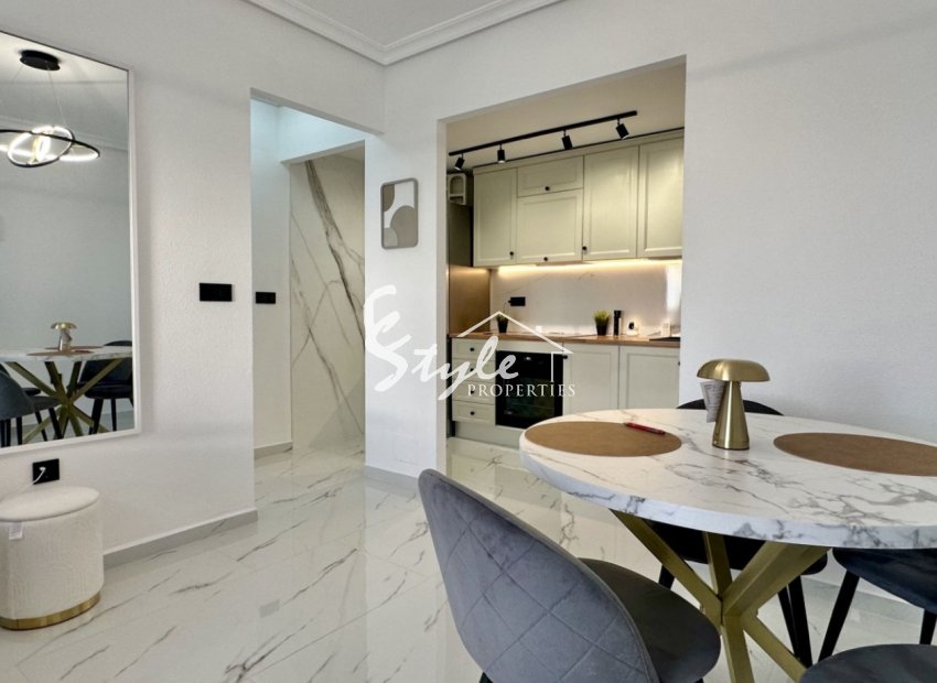 Resale - Apartamento - Orihuela-Costa - Playa Flamenca