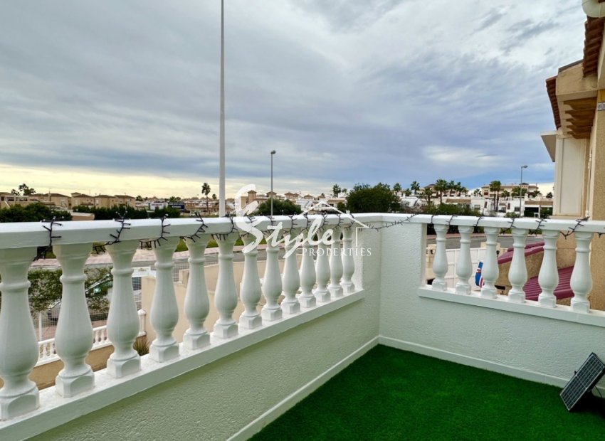 Resale - Apartamento - Orihuela-Costa - Playa Flamenca