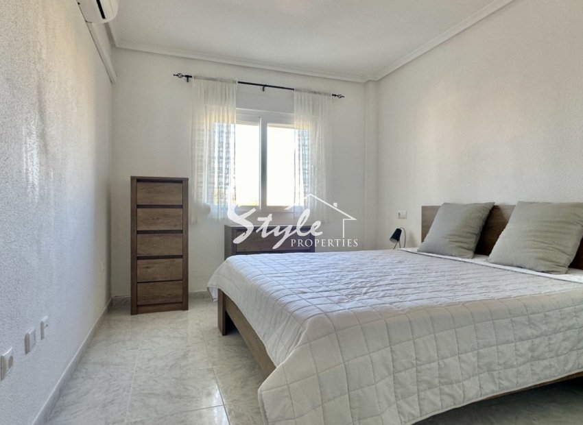 Resale - Apartamento - Orihuela-Costa - Playa Flamenca