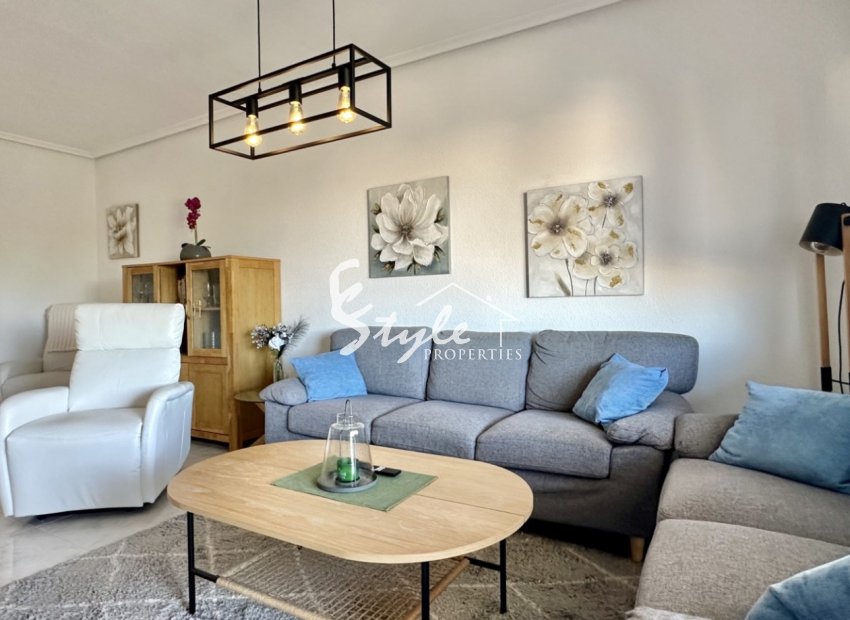 Resale - Apartamento - Orihuela-Costa - Playa Flamenca