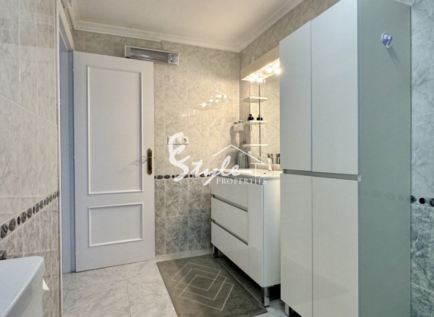 Resale - Apartamento - Orihuela-Costa - Playa Flamenca