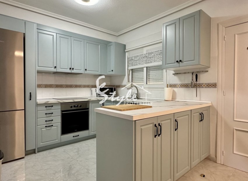 Resale - Apartamento - Orihuela-Costa - Playa Flamenca