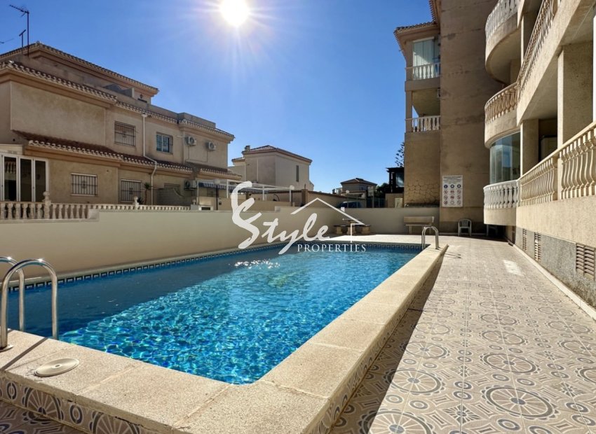 Resale - Apartamento - Orihuela-Costa - Playa Flamenca