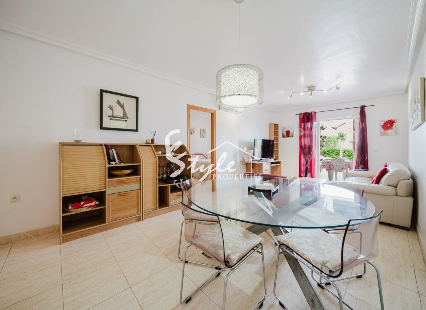 Resale - Apartamento - Orihuela Costa  - Playa Flamenca