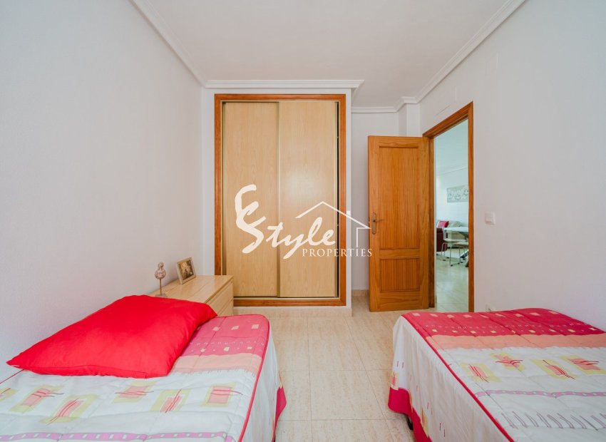 Resale - Apartamento - Orihuela Costa  - Playa Flamenca