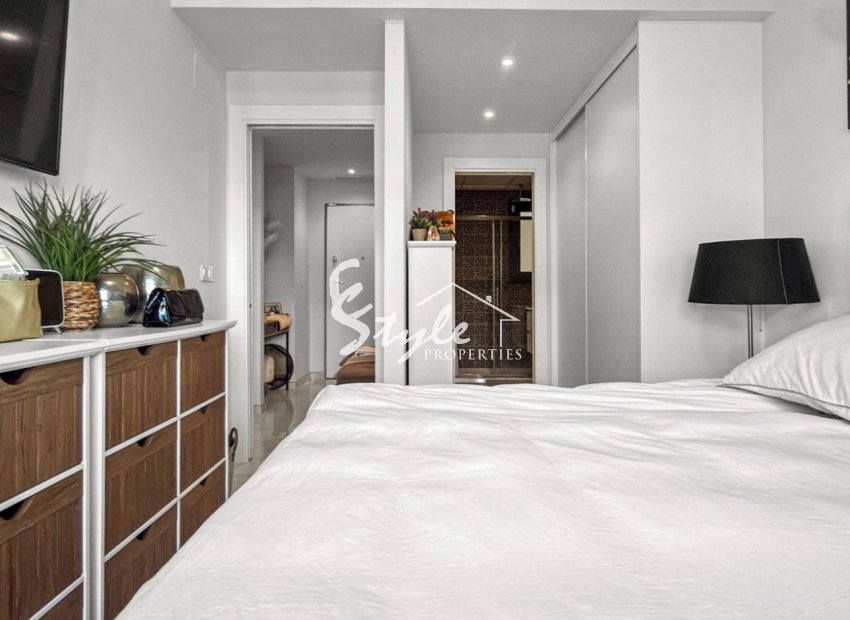 Resale - Apartamento - Orihuela-Costa - Playa Flamenca