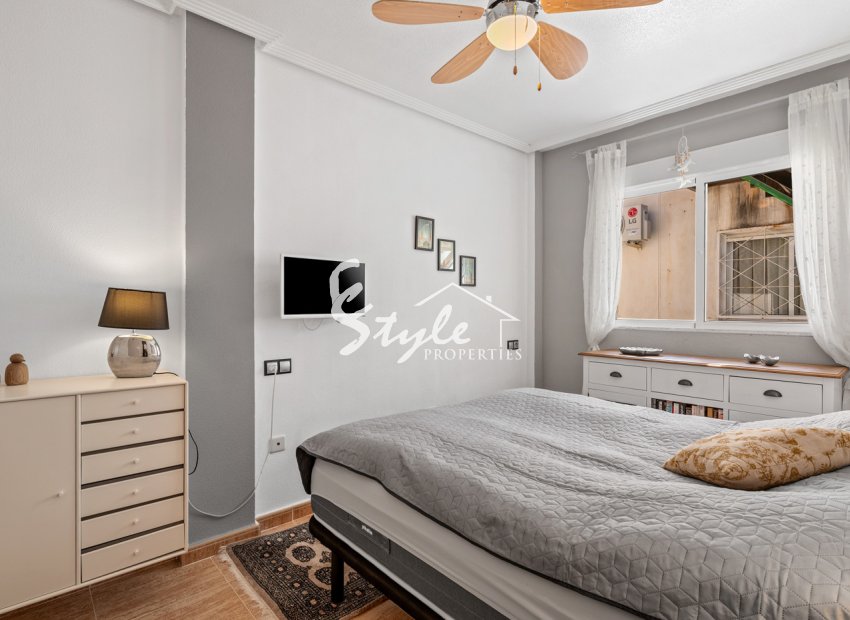 Resale - Apartamento - Orihuela-Costa - Playa Flamenca