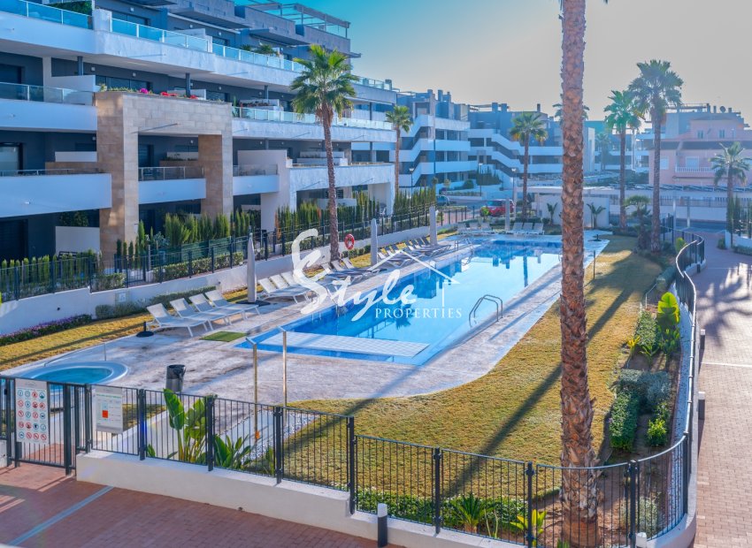 Resale - Apartamento - Orihuela-Costa - Playa Flamenca