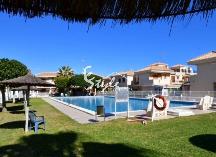 Resale - Apartamento - Orihuela-Costa - Playa Flamenca