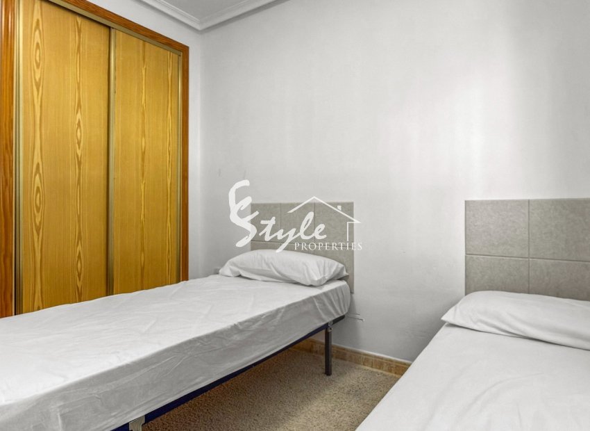 Resale - Apartamento - Orihuela-Costa - Playa Flamenca
