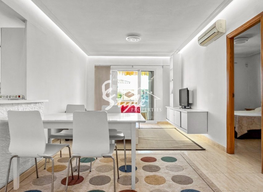 Resale - Apartamento - Orihuela-Costa - Playa Flamenca