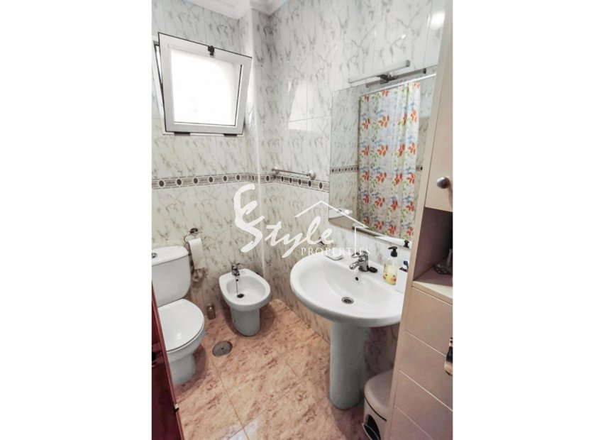 Resale - Apartamento - Orihuela-Costa - Playa Flamenca