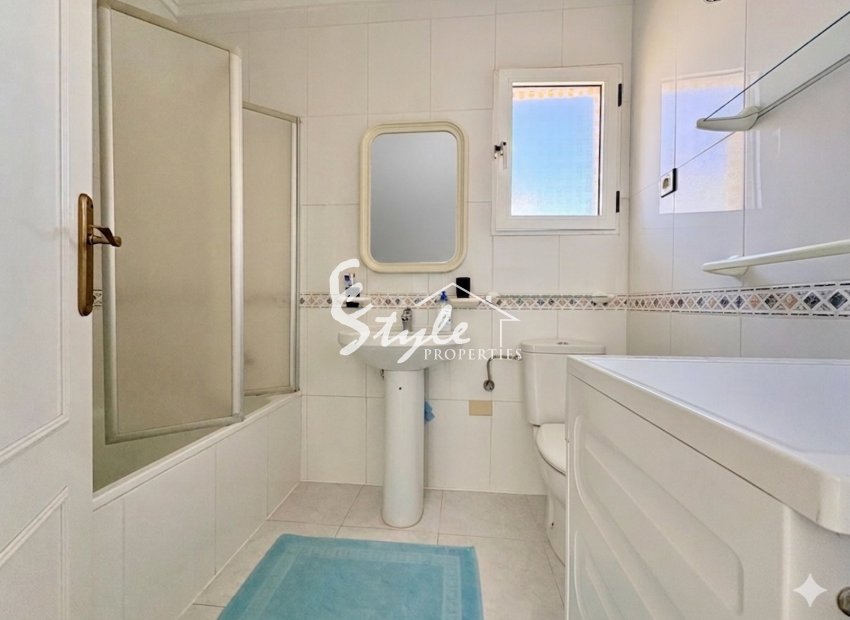 Resale - Apartamento - Orihuela-Costa - Playa Flamenca