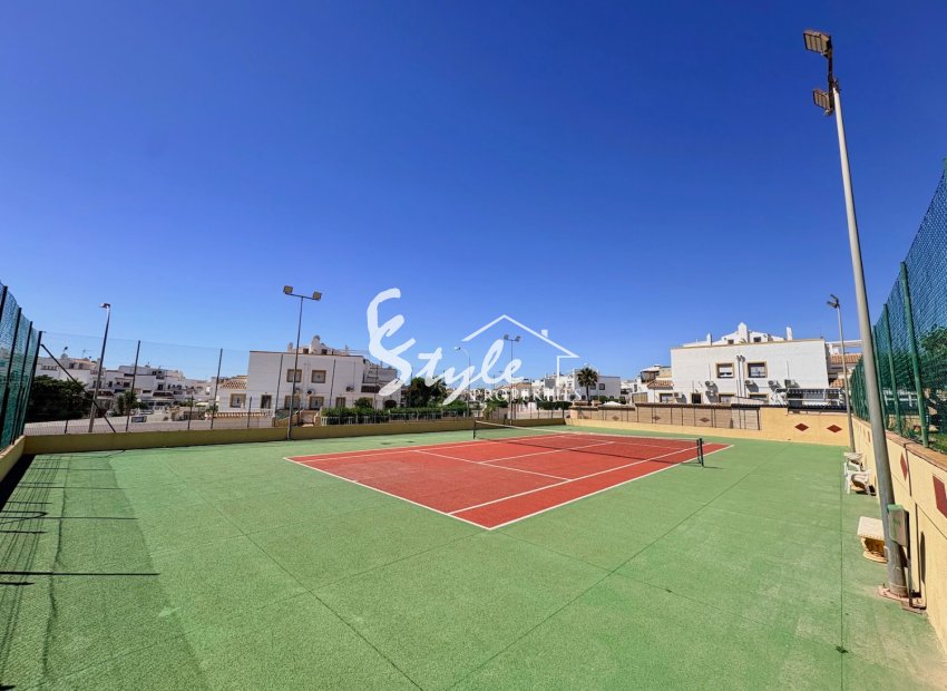 Resale - Apartamento - Orihuela-Costa - Playa Flamenca