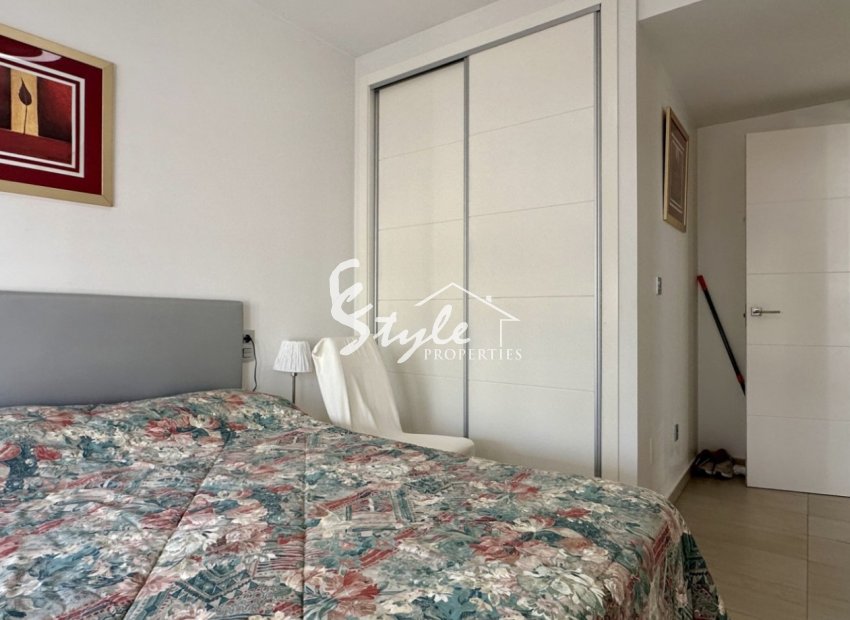 Resale - Apartamento - Orihuela-Costa - Punta Prima